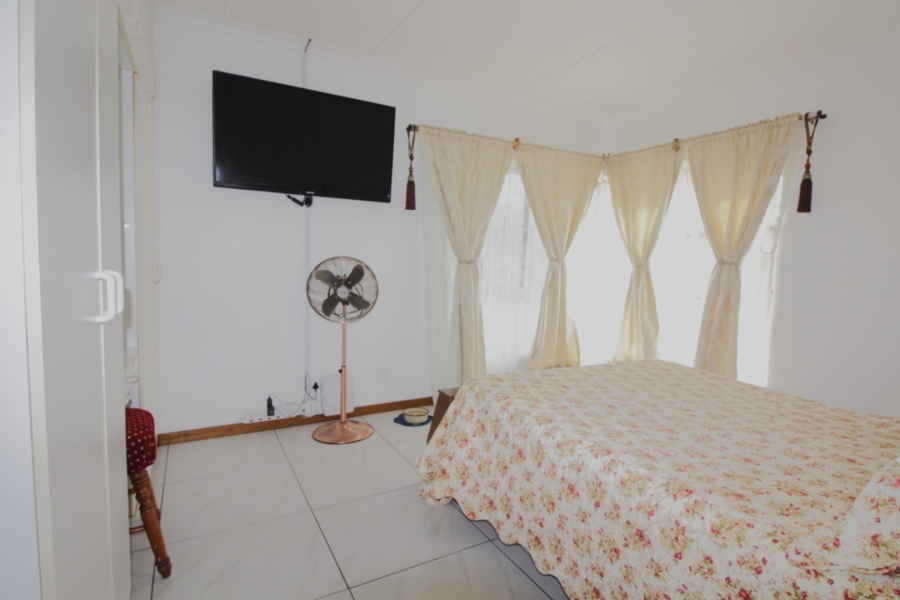 Bedroom Property for Sale in C Place Eastern Cape